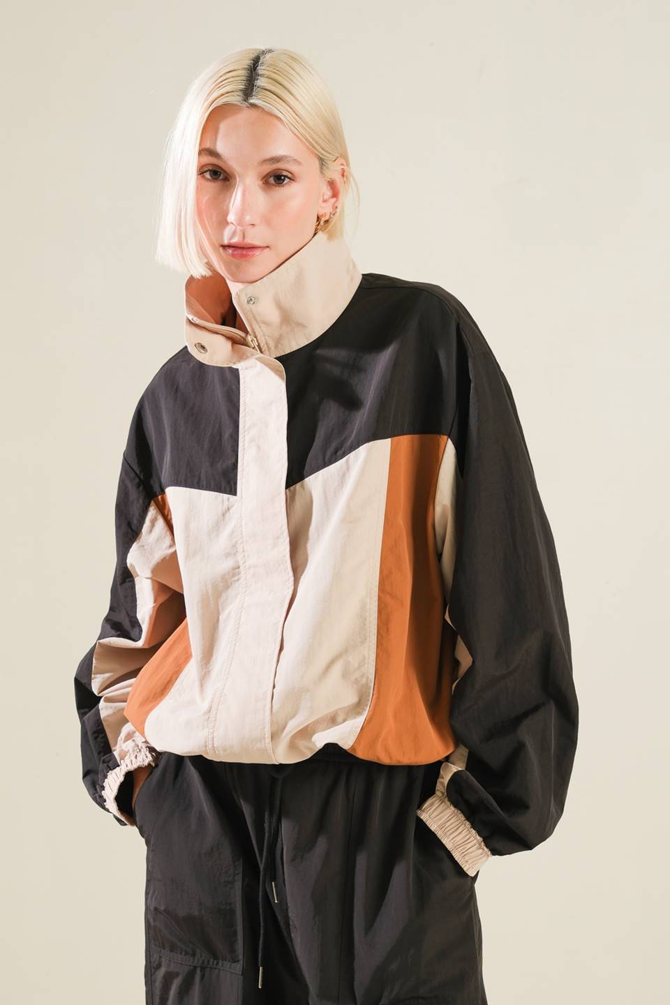 LOVIN ON ME WOVEN JACKET Flying Tomato